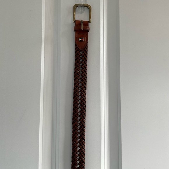 Mens Tommy Hilfiger belt - Picture 2 of 4